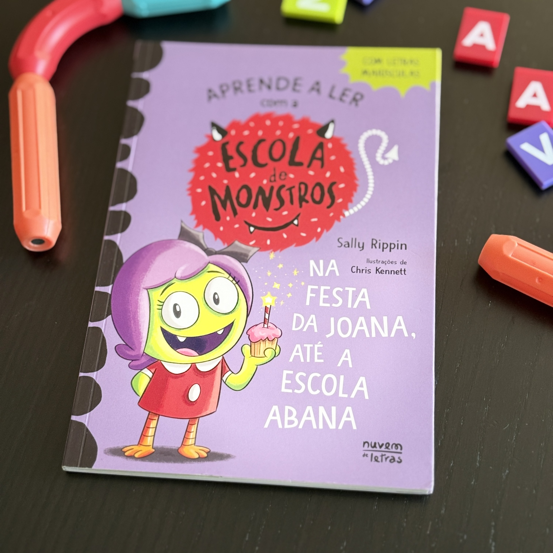 Escola de Monstros 4: Na festa da Joana, até a escola abana