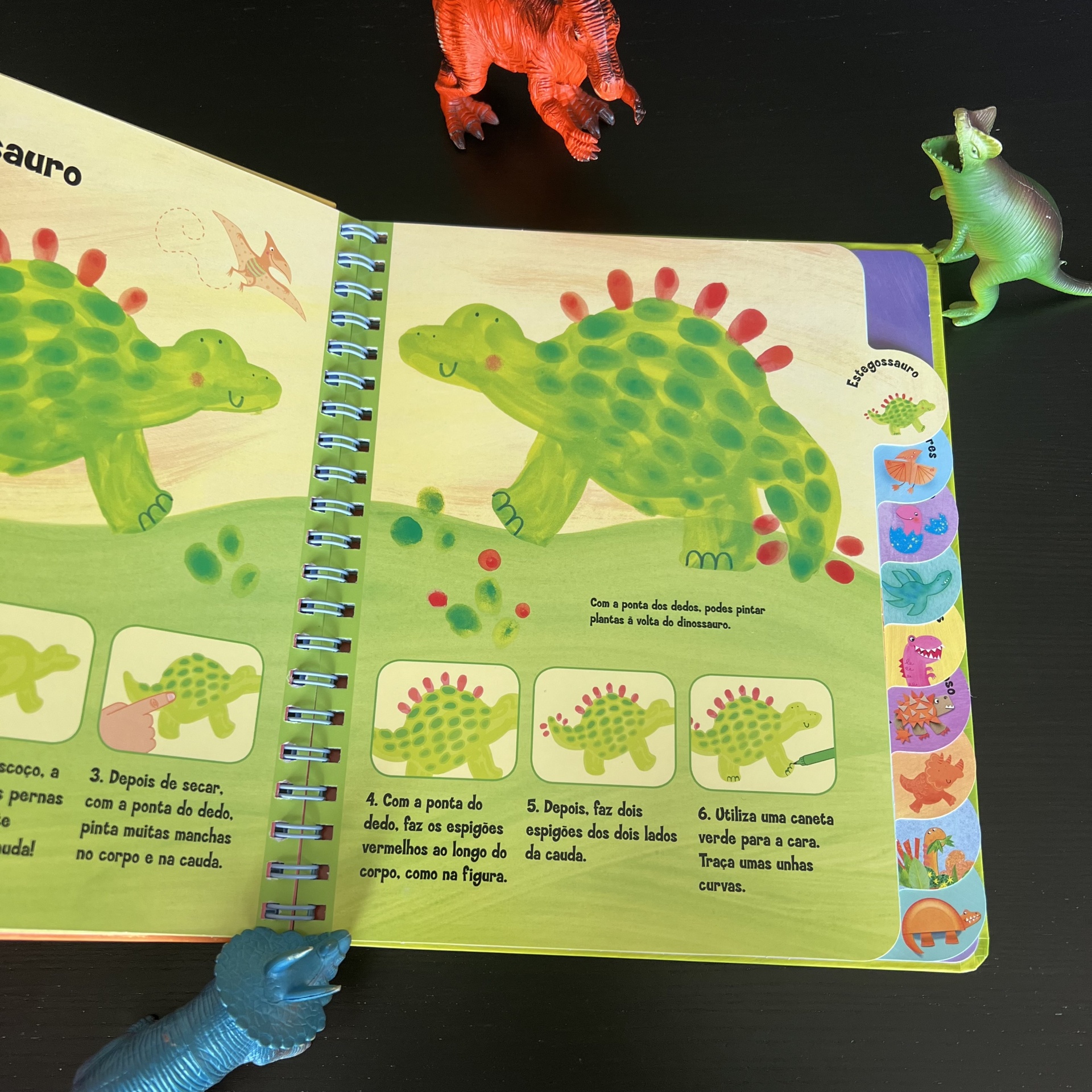 DINOSSAUROS (Atividades Pré-escolar)