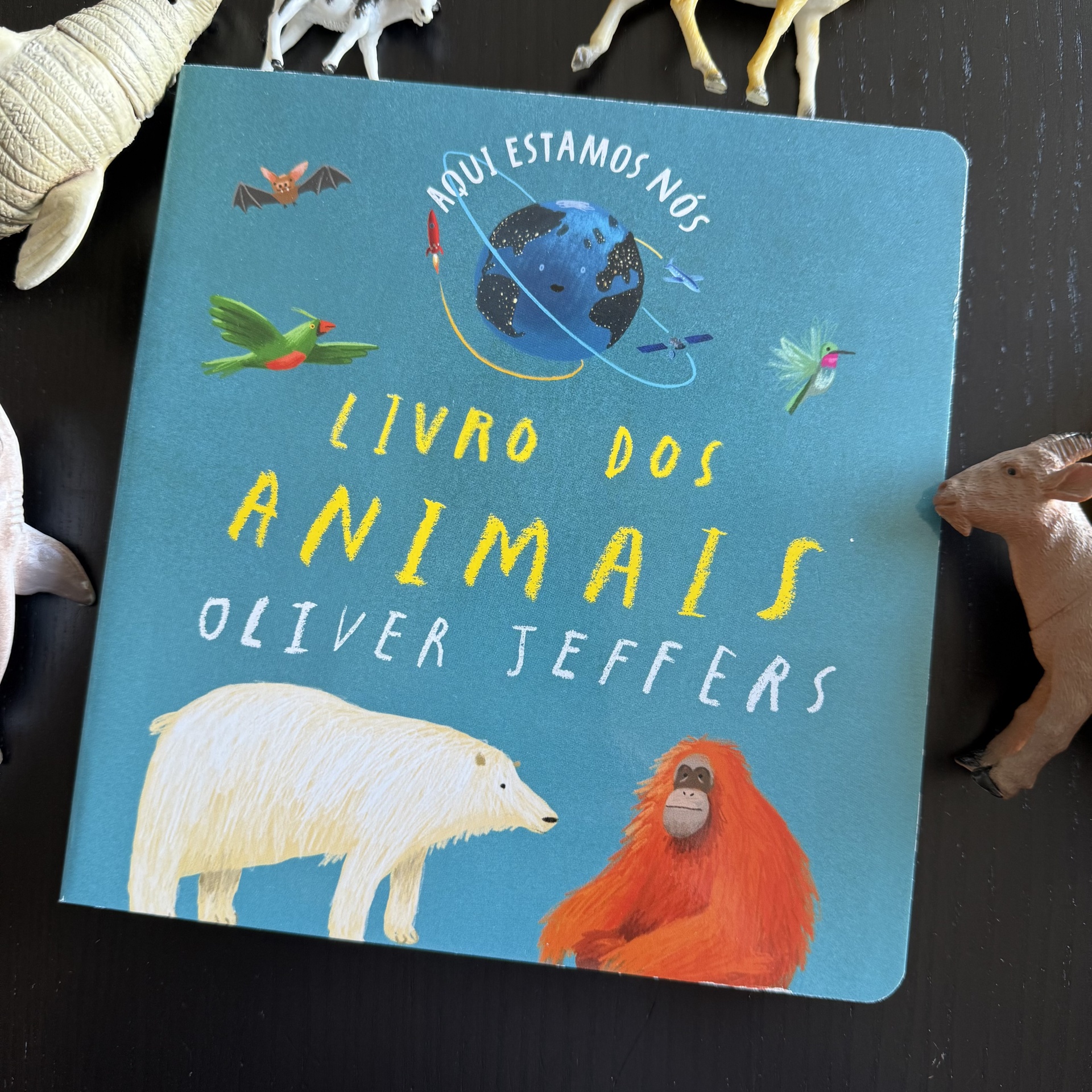 Aqui Estamos Nós - Livro dos Animais