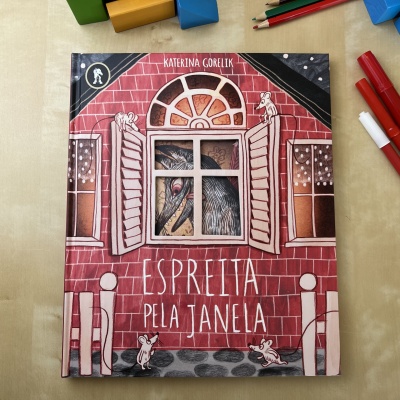 ESPREITA PELA JANELA