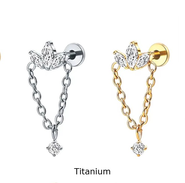 Joia labret coroa com corrente dupla e pendente zirconia TC504 Joia labret coroa com corrente dupla e pendente zirconia TC504
