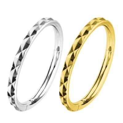 Argola clicker de aço cirurgico com padrão geométrico PY-144