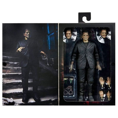 Universal Monsters Ultimate Frankenstein Monster Neca figure 18cm