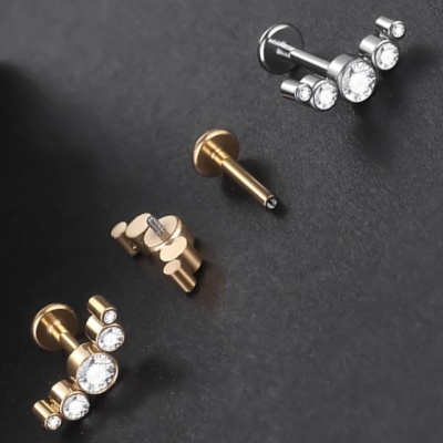 Joia labret de Titânio G23 com topo de 5 zircónias para cartilagem, rosca interna TC036