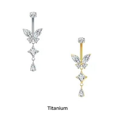 Joia de Titânio para umbigo com zirconia no topo e borboleta com pendente de zircónias TN056