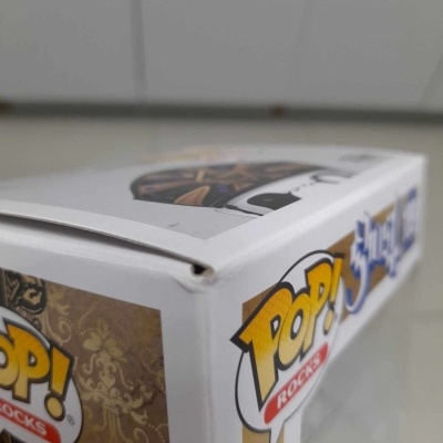 Funko POP Rocks   - Ghost - Papa Emeritus IV  #189 caixa (com defeito)
