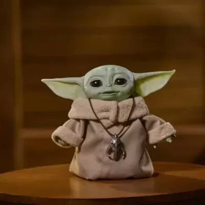 Hasbro Star Wars The Child Animatronic Baby Yoda 25cm