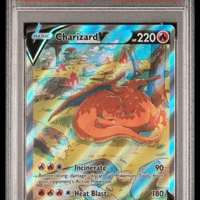2022 PKM CHARIZARD V FULL ART ULTRA PREMIUM  - PSA9