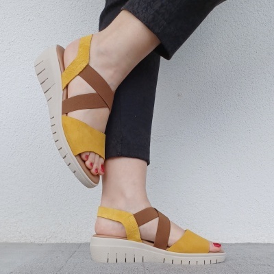 Sandália Confortável Anatómica Valéria's Ocre