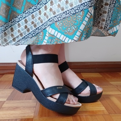 Sandália Confortável Plataforma Modare