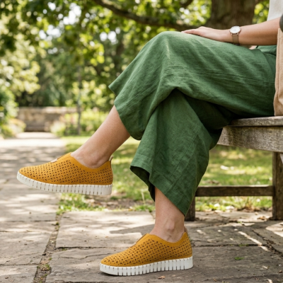 Sapatilha Confortável Pele Love Comfort Laranja (pés magros)