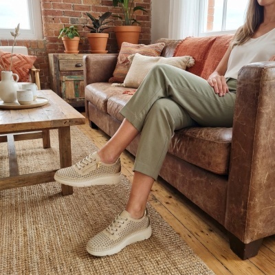 Sapatilhas Anatómicas em Pele Beje Love Comfort