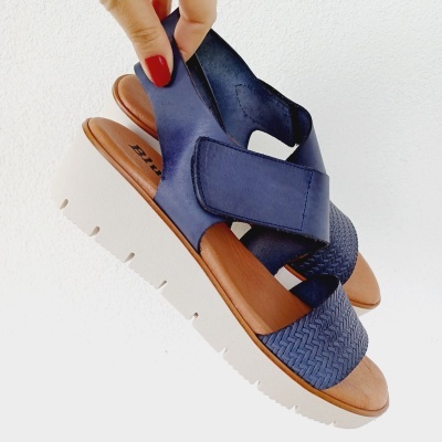 Sandália Confortável Pele Blu Sandal Azul