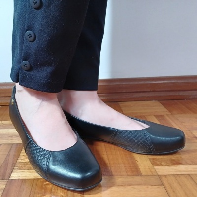 Sabrina Preta Confortável Senhora Modare