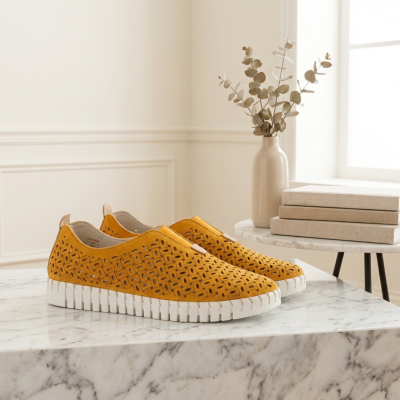 Sapatilha Confortável Pele Love Comfort Laranja (pés magros)
