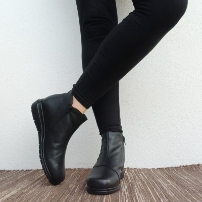 Bota Confortável Pele Elásticos Preta