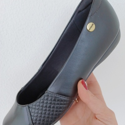 Sabrina Preta Confortável Senhora Modare