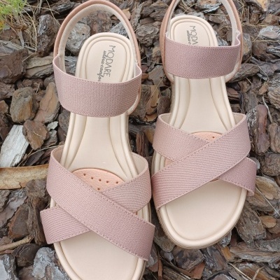 Sandália Confortável Modare (Pés Magros)