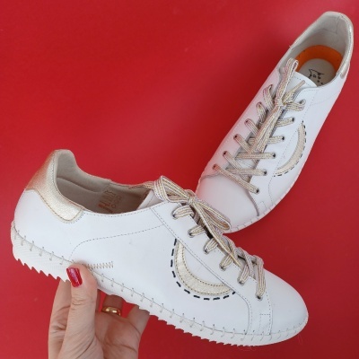 Sapatilha Confortável Pele Love Comfort Branca Sapatilha Confortável Pele Love Comfort Branca