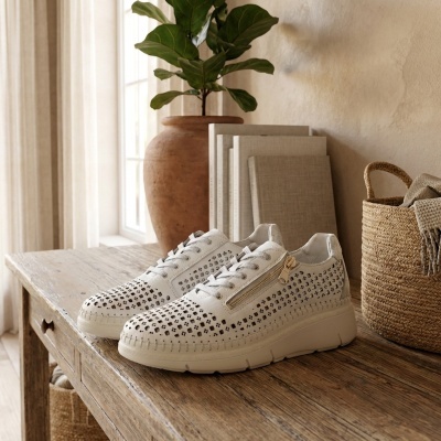 Sapatilhas Anatómicas em Pele Branca Love Comfort