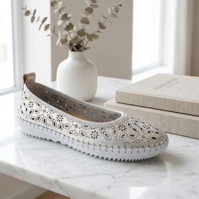 Sabrinas Confortáveis em Pele Platinum