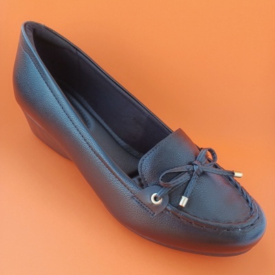 Sapato Preto Confortável Cunha Modare Sapato Preto Confortável Cunha Modare