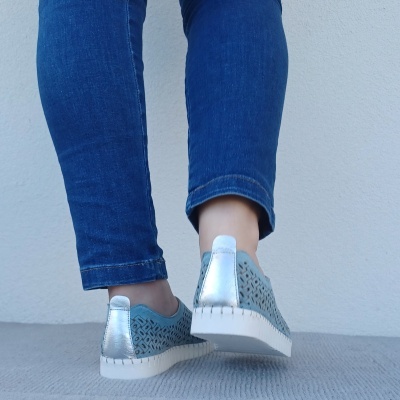 Sapatilha Confortável Pele Love Comfort Azul (pés magros)