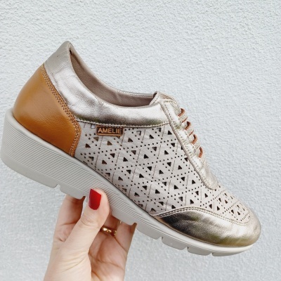 Sapatilhas Confortáveis em Pele Dourada