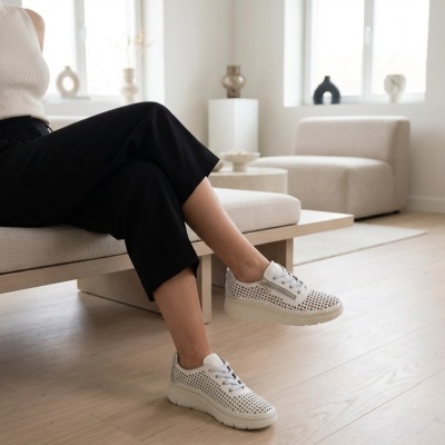 Sapatilhas Anatómicas em Pele Branca Love Comfort