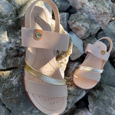 Sandália Confortável Modare Beje