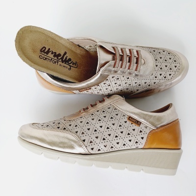 Sapatilhas Confortáveis em Pele Dourada