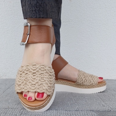 Sandália Confortável Cunha Fresia Couro