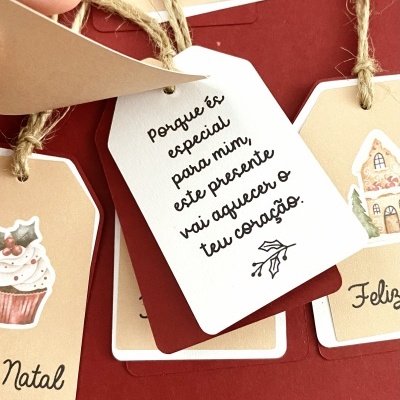 Etiquetas de Cartão para Presentes de Natal