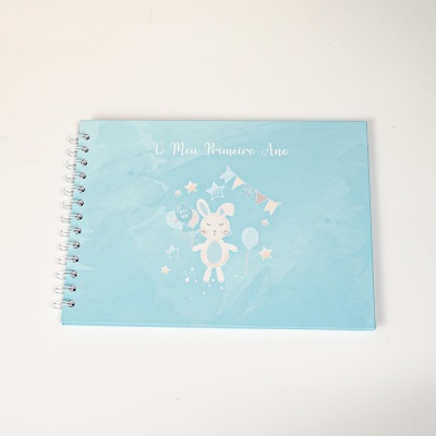 Coelhinho Azul - Álbum do 1º Ano do Bebé - Menino