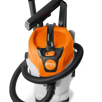 Aspirador para sólidos e líquidos STIHL SE 33