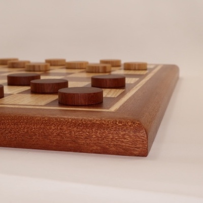 Xadrez: Tabuleiro + Peças de Xadrez + Peças Damas