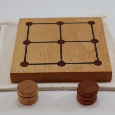 *Cantinho / Nine Holes