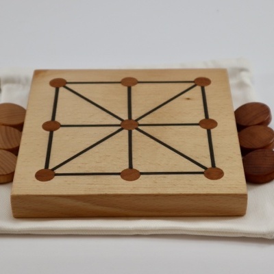 Moinho de 3 / Three Men's Morris