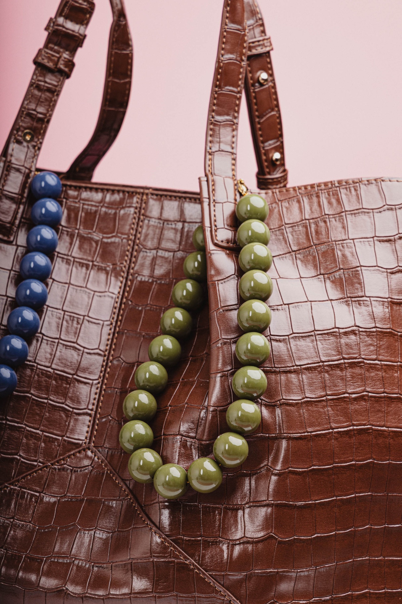 Colar curto de pérolas