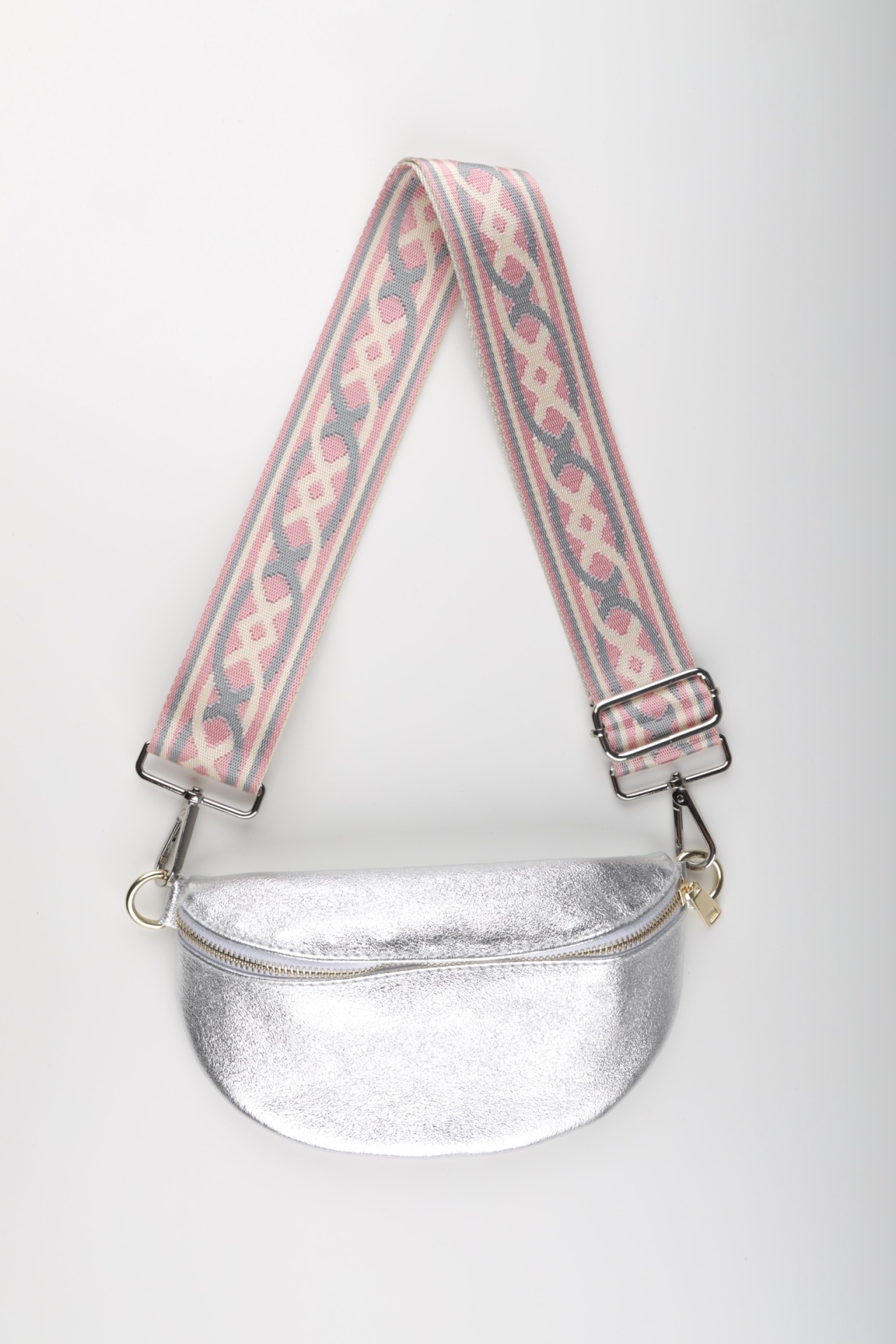 Mala Pequena- Prateada