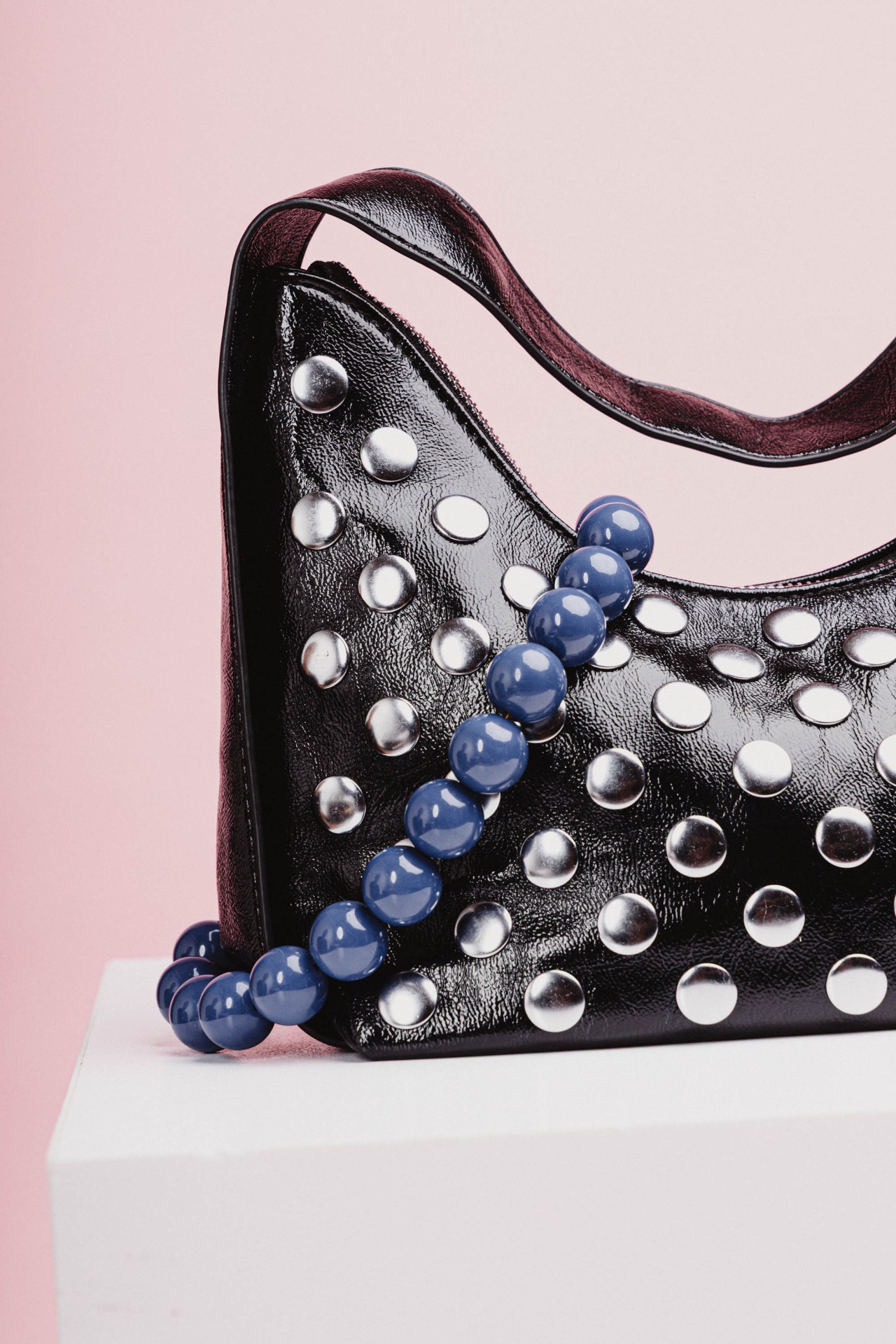 Colar curto de pérolas