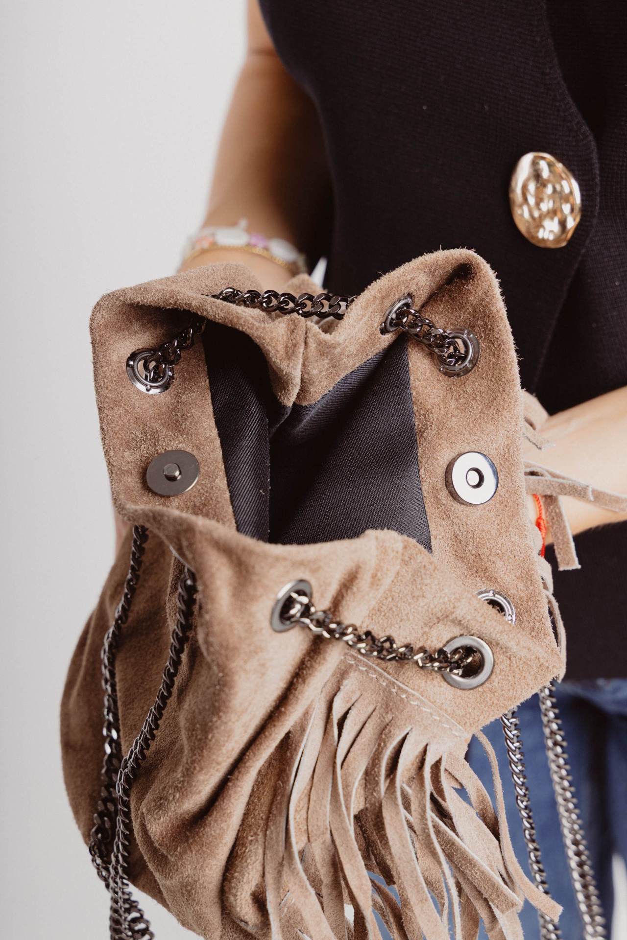 Mala Bucket Camurça