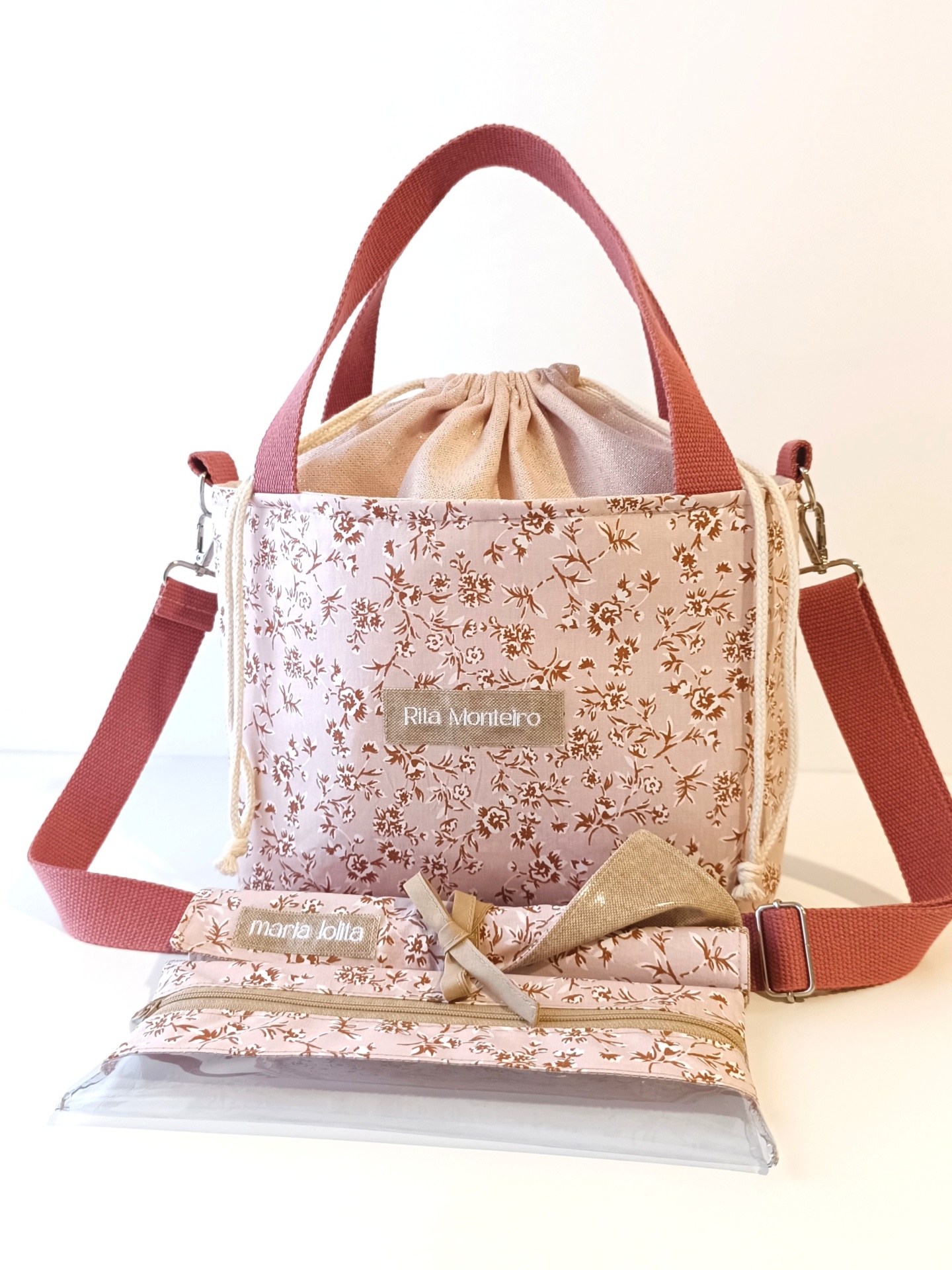 LANCHEIRA TÉRMICA ROSA COM FLORES