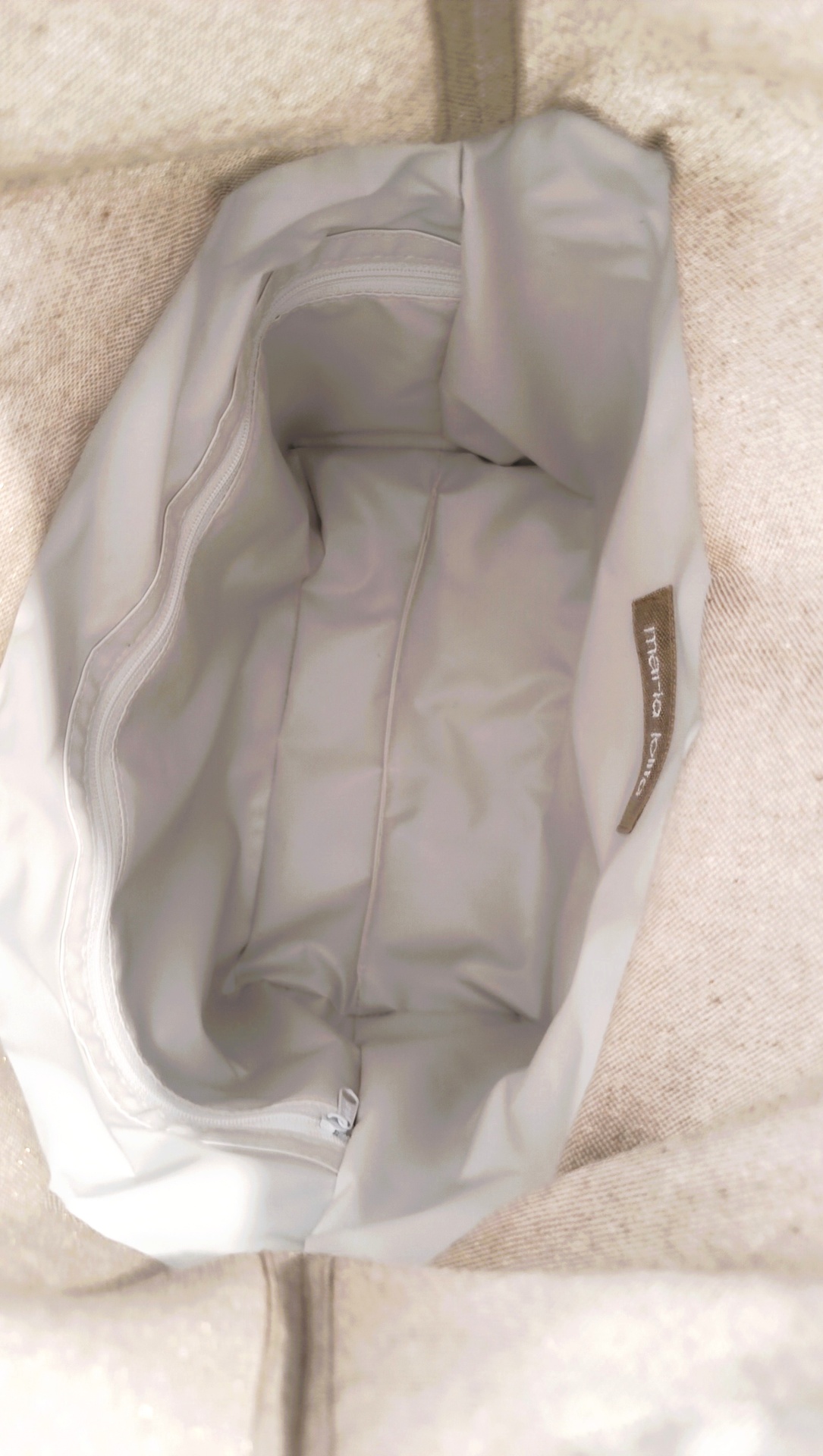 Lancheira térmica verde seco com flores e linho bege + alças bege escuro