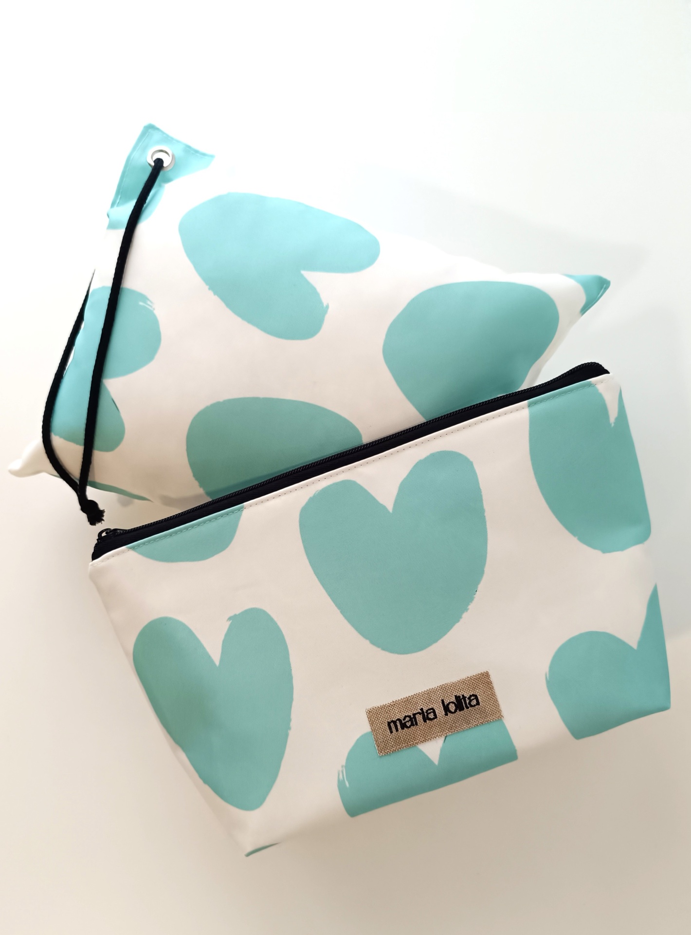 ALMOFADA DE PRAIA CORAÇÕES AQUA XL