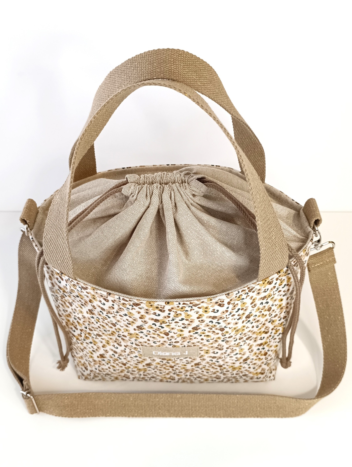 LANCHEIRA TÉRMICA FLORZINHAS