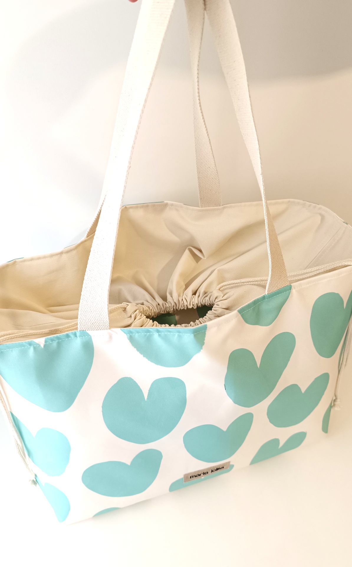 SACO DE PRAIA CORAÇÕES AQUA XL