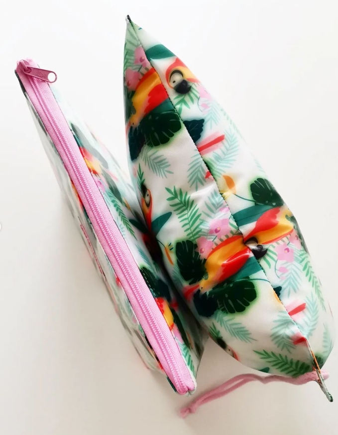 SPECIAL PRICE Almofada de praia + bolsa térmica