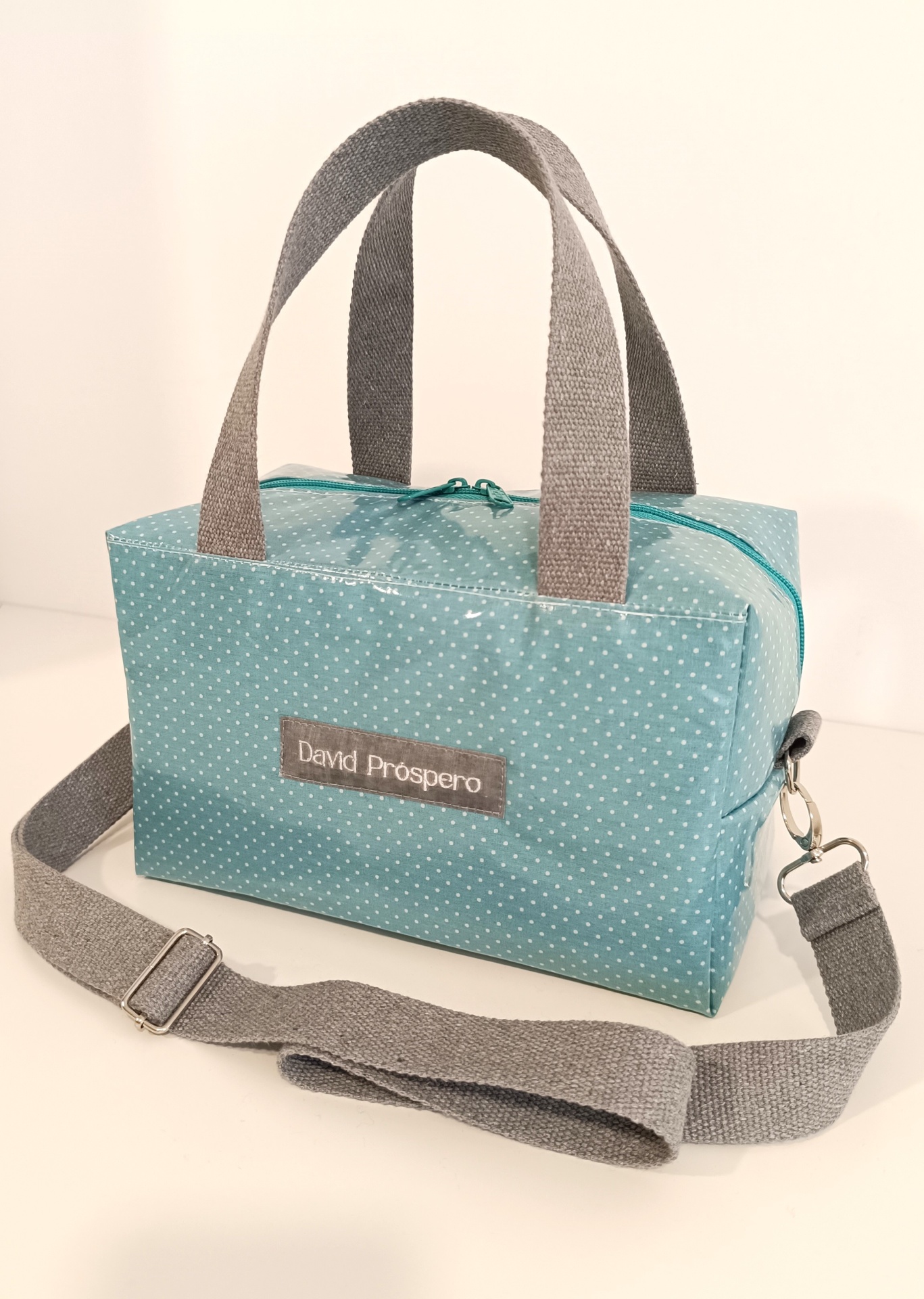 LANCHEIRA TÉRMICA COM FECHO