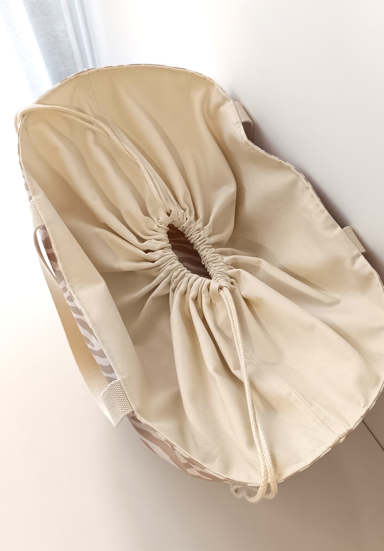 SACO DE PRAIA ZEBRA BEGE